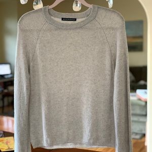 Brandy Melville crew fine knit pullover